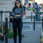 深入探讨双线设计在现代艺术中的应用与影响 jfzsyachj